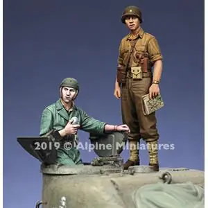 Sconto Alpine Miniatures 1/35; coppia di carristi americani WWII, estate - Set di 2 figurini