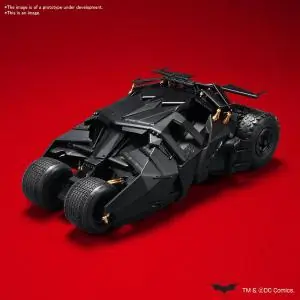 BANDAI 1/35; Batman Begins Batmobile Model Kit Spedizione Espresso