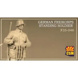 Novità Copper State Models 1/35; German Freikorps standing soldier