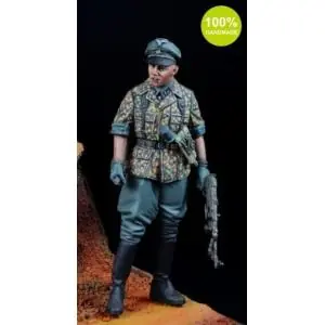 Compra Online D-DAY miniatures 1 35; Waffen-SS NCO 1944-45