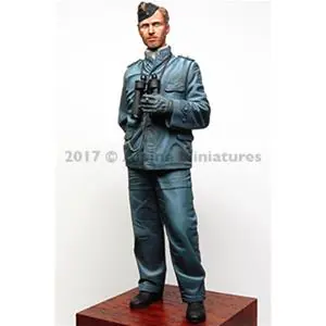 Non Perdere Alpine Miniatures 1/16; German U-Boat Watch Officer