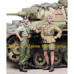 Alpine Miniatures 1/35; German DAK Panzer Crew Set (2 figures) Novità