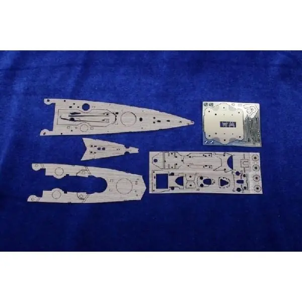 SCHARNHOST WOODEN DECK PER TAMIYA Sconto