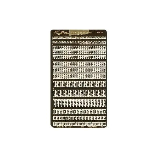 WWII PERFORATE GUSSETS Super Prezzo