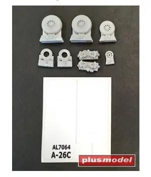 Occasione Imperdibile PLUS MODEL AL7064 A-26C Invader Ruote con disegno scanalato