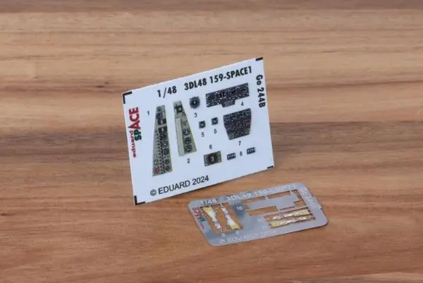 Prezzo Conveniente Go 244B decalcomanie 3D 1/48 - EDUARD 3DL48159