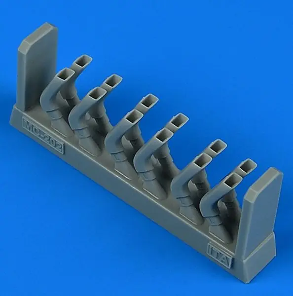 Macchi MC 202 Scarico 1/32 - QUICKBOOST 32316 Offerta