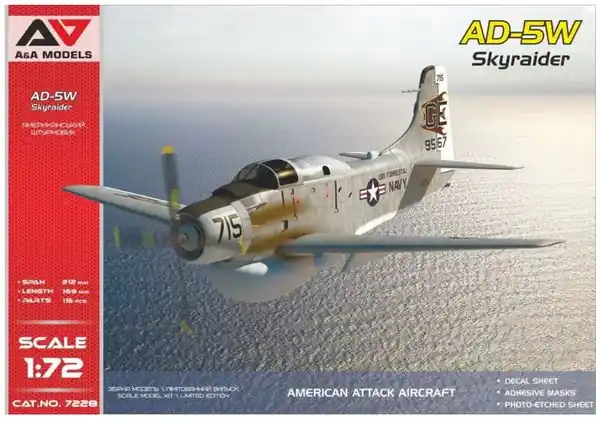 Compra Online Douglas AD-5W Skyraider 1/72 - A&A MODELS 7228