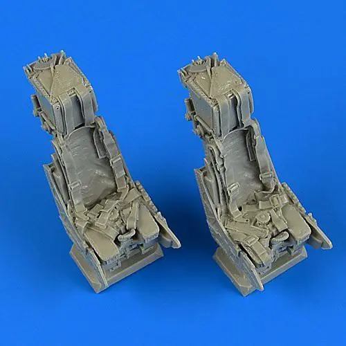 Panavia Tornado ejection seats w/ safety belts Occasione