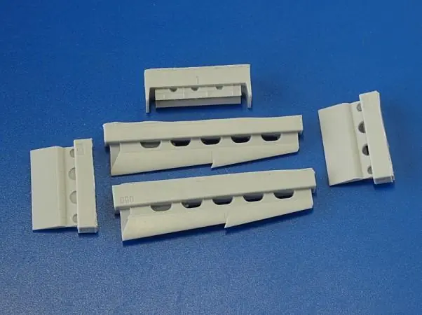 Esclusivo Yak-130 aircraft flaps and slats set (Zvezda)